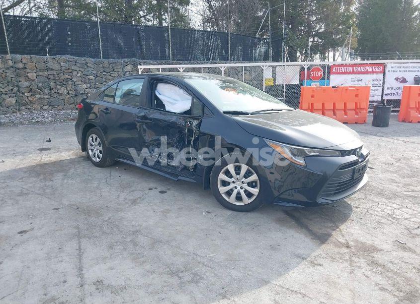 2024 Toyota Corolla LE (VIN 5YFB4MDE2RP207440) main photo