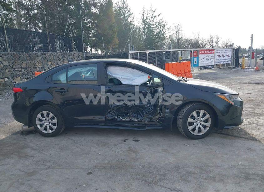 Photo 13 of 2024 Toyota Corolla LE (VIN 5YFB4MDE2RP207440)