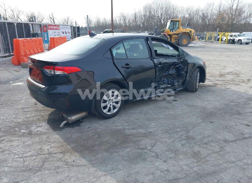 Photo 4 of 2024 Toyota Corolla LE (VIN 5YFB4MDE2RP207440)