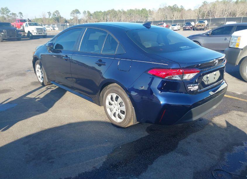 Photo 3 of 2024 Toyota Corolla LE (VIN 5YFB4MDE2RP218406)