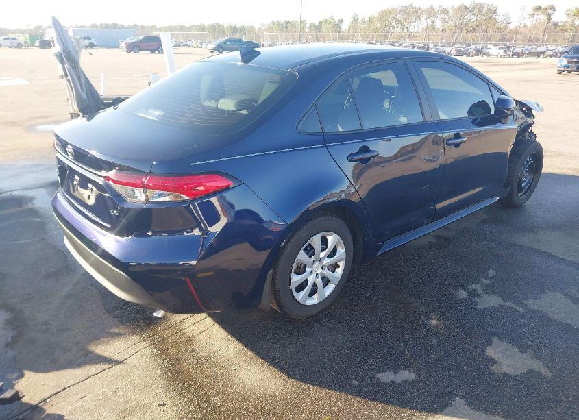 Photo 4 of 2024 Toyota Corolla LE (VIN 5YFB4MDE2RP218406)