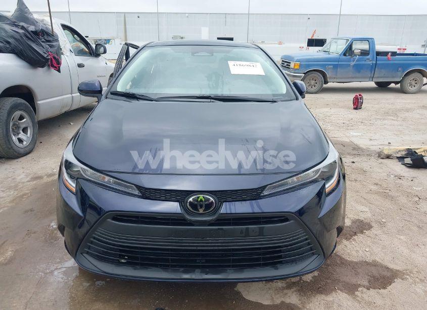 Photo 13 of 2025 Toyota Corolla LE (VIN 5YFB4MDE2SP242307)