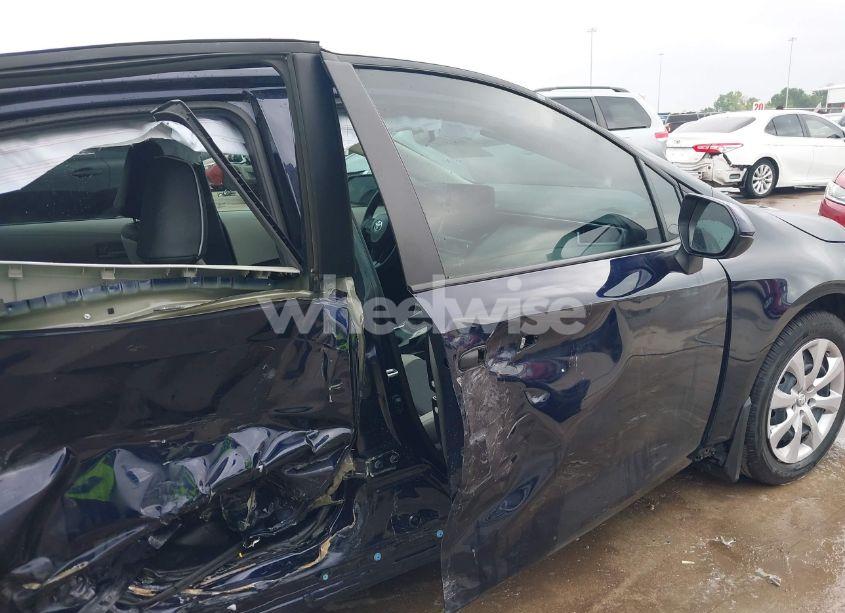 Photo 18 of 2025 Toyota Corolla LE (VIN 5YFB4MDE2SP242307)