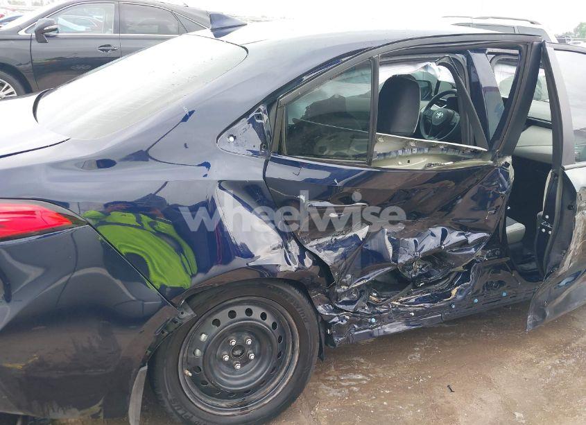 Photo 6 of 2025 Toyota Corolla LE (VIN 5YFB4MDE2SP242307)