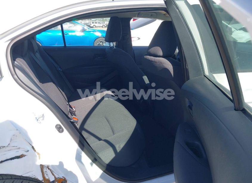 Photo 8 of 2025 Toyota Corolla LE (VIN 5YFB4MDE2SP274691)