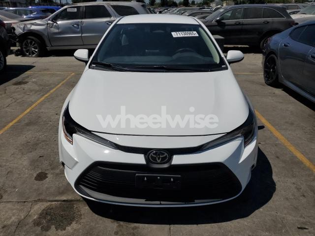 2025 TOYOTA COROLLA LE (VIN 5YFB4MDE2SP282323) main photo