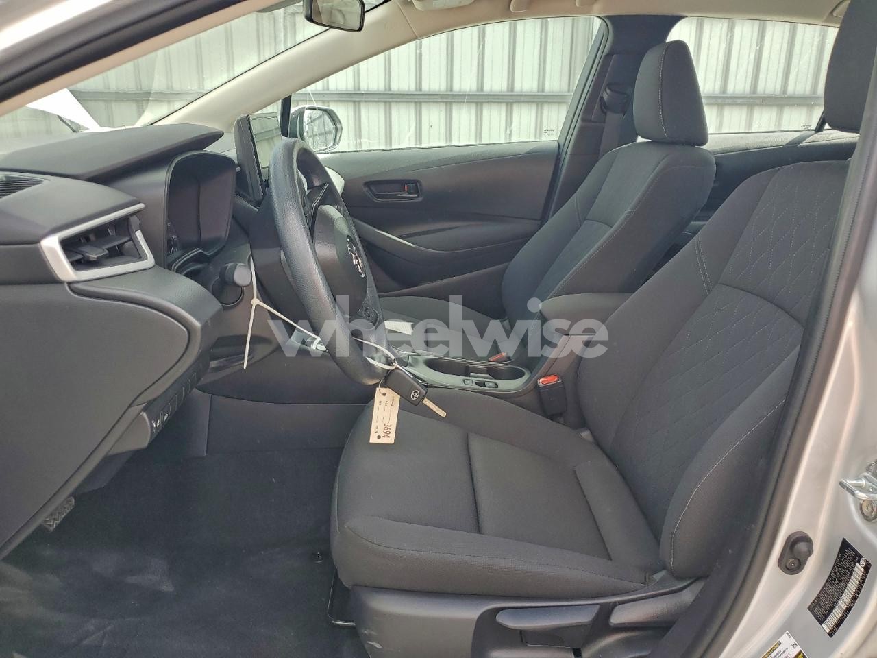 Photo 7 of 2025 TOYOTA COROLLA LE (VIN 5YFB4MDE2SP310783)