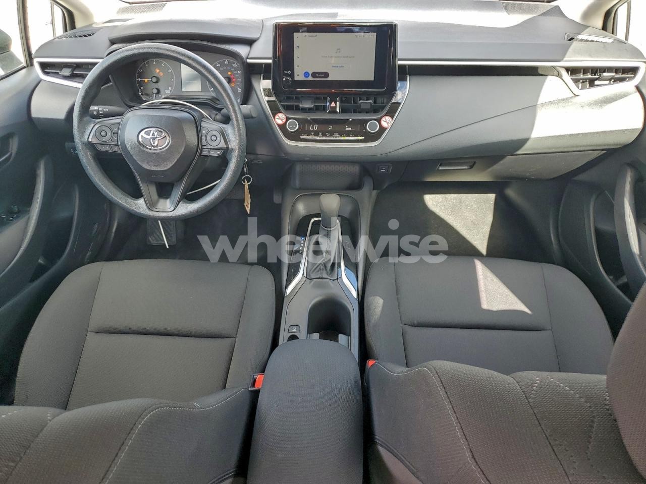 Photo 8 of 2025 TOYOTA COROLLA LE (VIN 5YFB4MDE2SP310783)