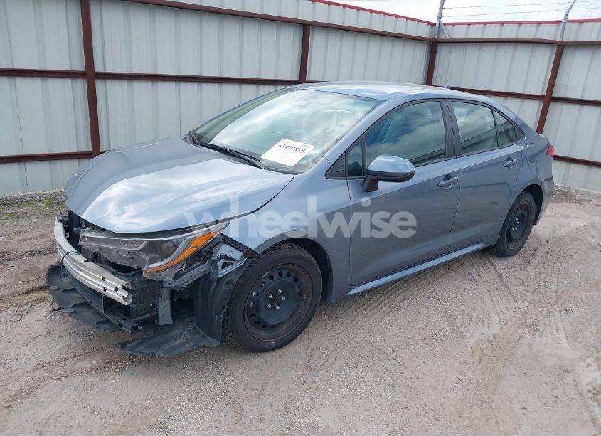 Photo 2 of 2023 Toyota Corolla LE (VIN 5YFB4MDE3PP013657)