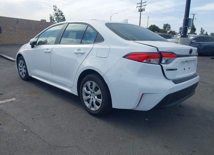 Photo 3 of 2023 Toyota Corolla LE (VIN 5YFB4MDE3PP025727)