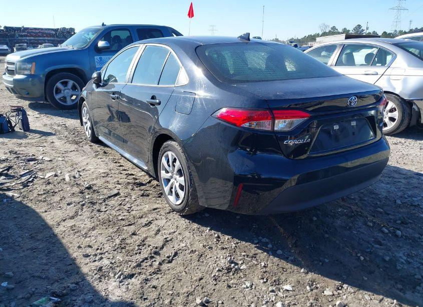 Photo 3 of 2023 Toyota Corolla LE (VIN 5YFB4MDE3PP032435)