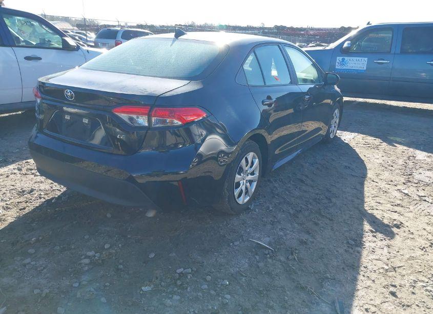 Photo 4 of 2023 Toyota Corolla LE (VIN 5YFB4MDE3PP032435)