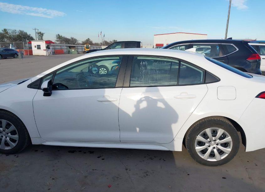 Photo 14 of 2023 Toyota Corolla LE (VIN 5YFB4MDE3PP032970)