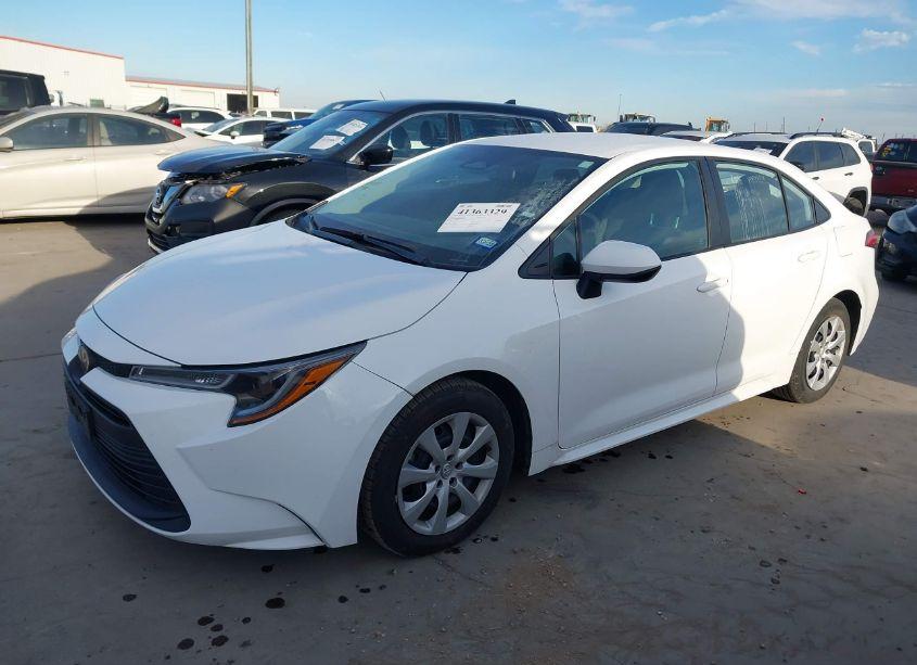 Photo 2 of 2023 Toyota Corolla LE (VIN 5YFB4MDE3PP032970)