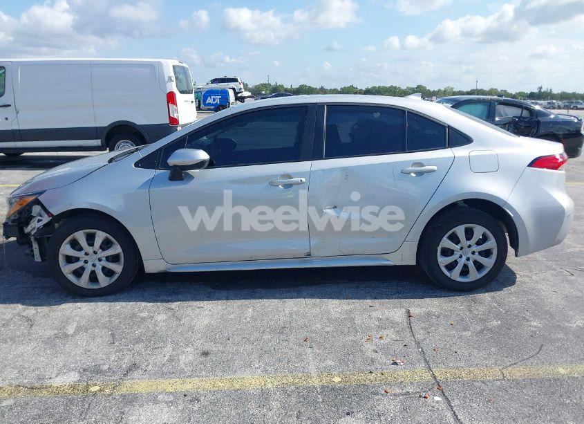 Photo 15 of 2023 Toyota Corolla LE (VIN 5YFB4MDE3PP044780)