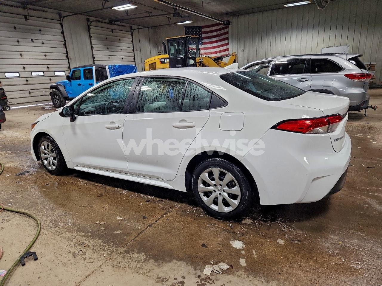 Photo 2 of 2023 TOYOTA COROLLA LE (VIN 5YFB4MDE3PP049171)