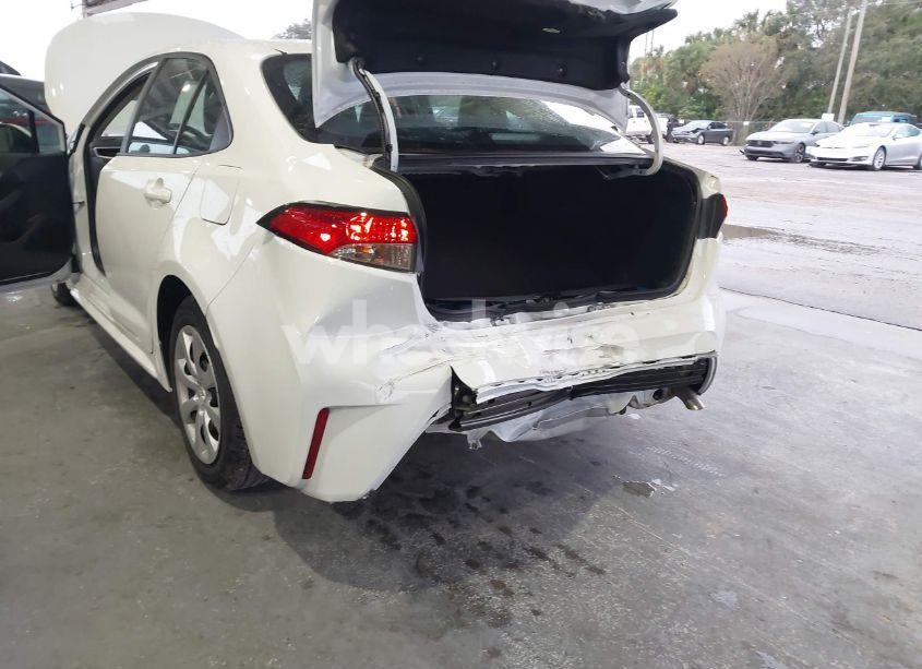 Photo 6 of 2024 Toyota Corolla LE (VIN 5YFB4MDE3RP080763)