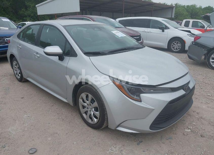 2024 Toyota Corolla LE (VIN 5YFB4MDE3RP085686) main photo