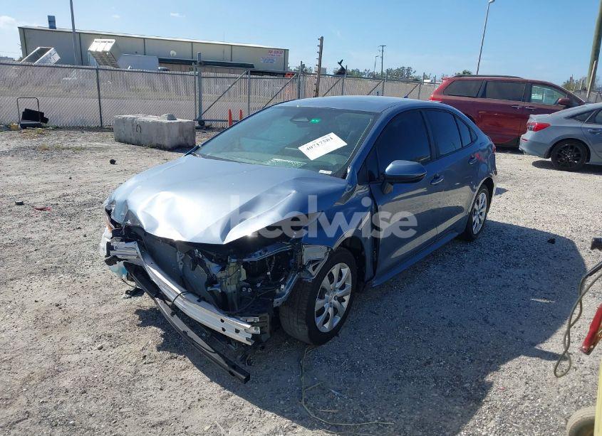 Photo 2 of 2024 Toyota Corolla LE (VIN 5YFB4MDE3RP089768)