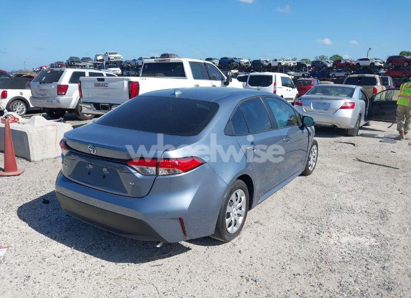 Photo 4 of 2024 Toyota Corolla LE (VIN 5YFB4MDE3RP089768)