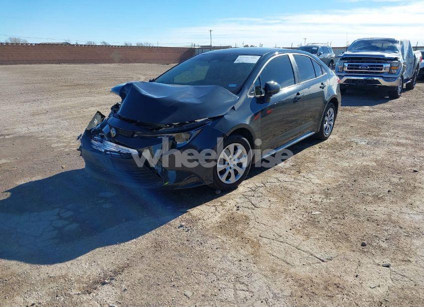 Photo 2 of 2024 Toyota Corolla LE (VIN 5YFB4MDE3RP095540)