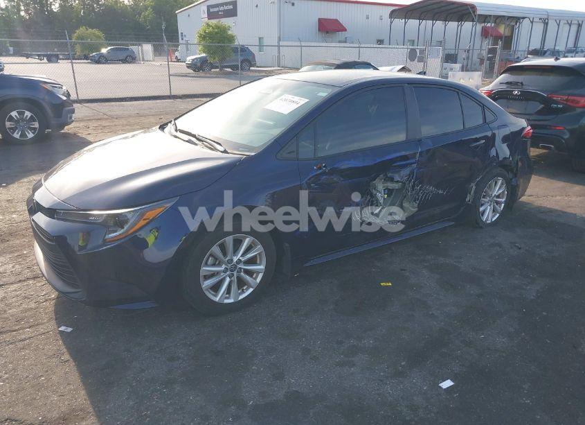 Photo 2 of 2024 Toyota Corolla LE (VIN 5YFB4MDE3RP097322)