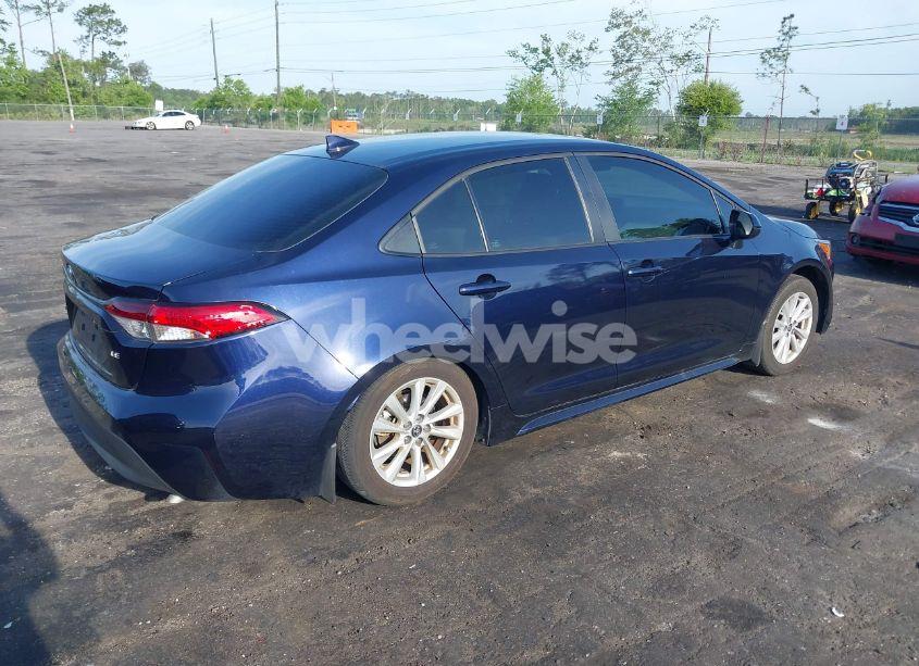 Photo 4 of 2024 Toyota Corolla LE (VIN 5YFB4MDE3RP097322)