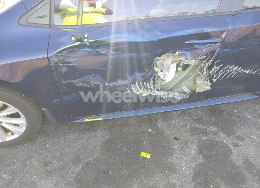 Photo 6 of 2024 Toyota Corolla LE (VIN 5YFB4MDE3RP097322)