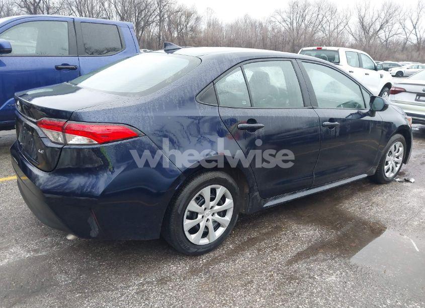 Photo 4 of 2024 Toyota Corolla LE (VIN 5YFB4MDE3RP101854)