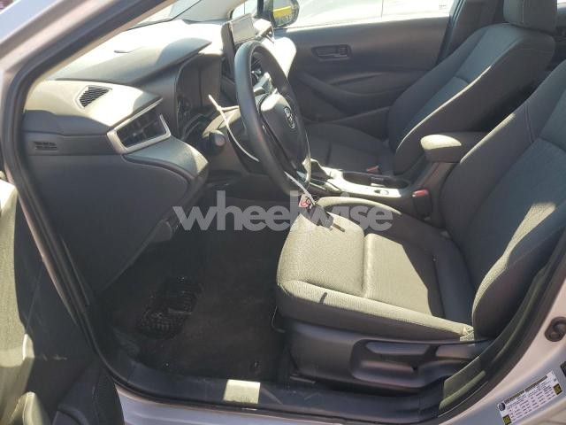 2024 TOYOTA COROLLA LE (VIN 5YFB4MDE3RP111123) main photo