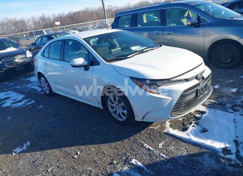 Photo 13 of 2024 Toyota Corolla LE (VIN 5YFB4MDE3RP128777)