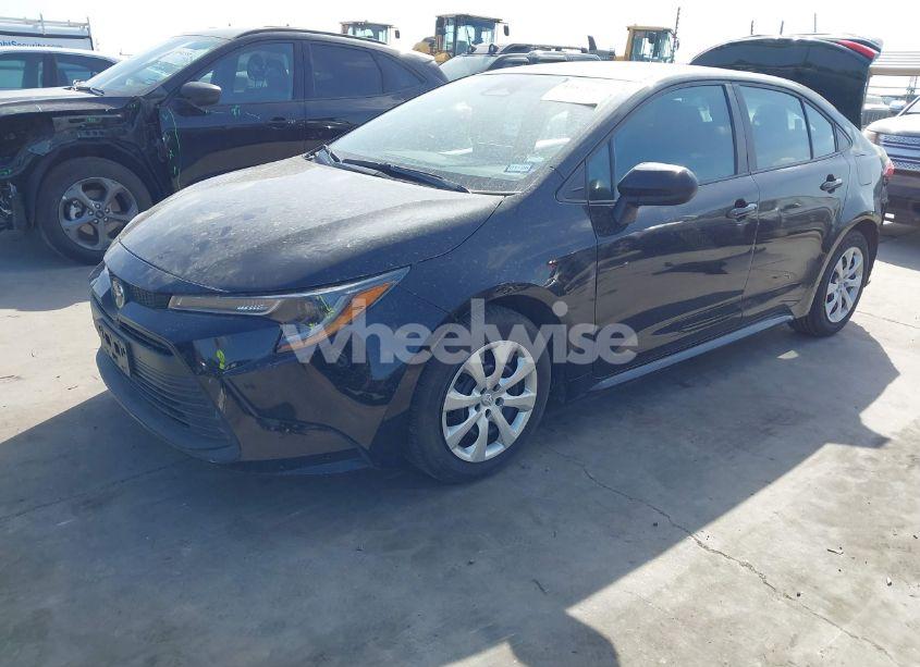 Photo 2 of 2024 Toyota Corolla LE (VIN 5YFB4MDE3RP134921)