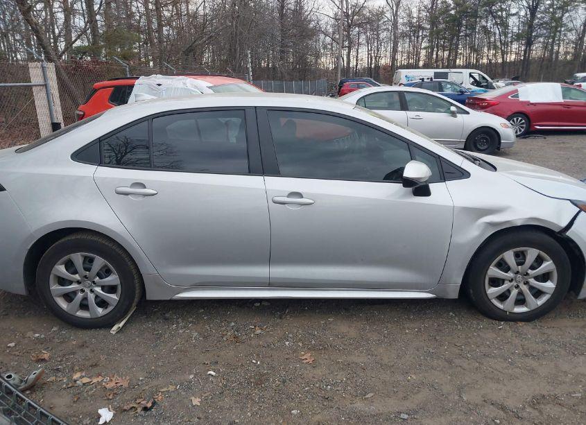 Photo 13 of 2024 Toyota Corolla LE (VIN 5YFB4MDE3RP134935)