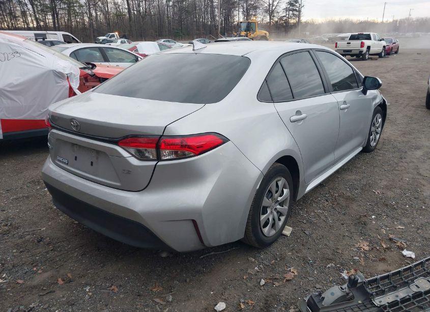 Photo 4 of 2024 Toyota Corolla LE (VIN 5YFB4MDE3RP134935)