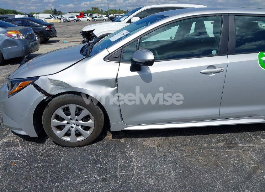 Photo 17 of 2024 Toyota Corolla LE (VIN 5YFB4MDE3RP148401)