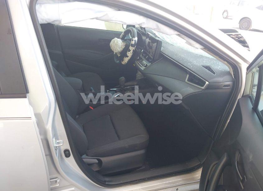Photo 5 of 2024 Toyota Corolla LE (VIN 5YFB4MDE3RP153470)