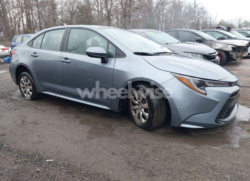 2024 Toyota Corolla LE (VIN 5YFB4MDE3RP172262) main photo