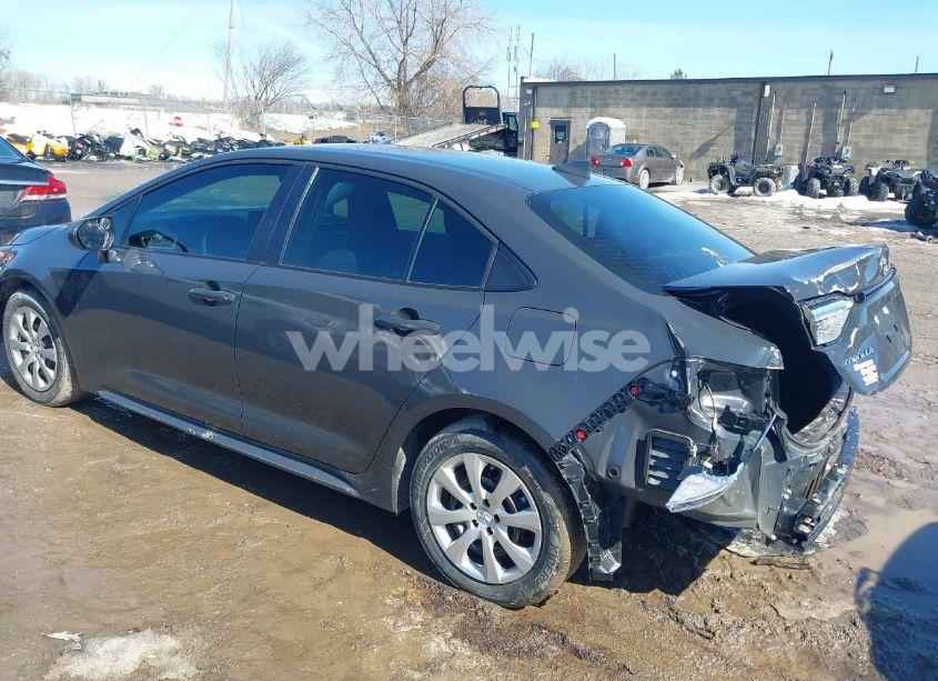 Photo 3 of 2024 Toyota Corolla LE (VIN 5YFB4MDE3RP173993)