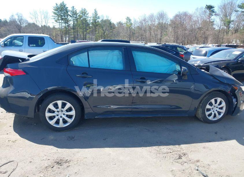 Photo 13 of 2024 Toyota Corolla LE (VIN 5YFB4MDE3RP178899)