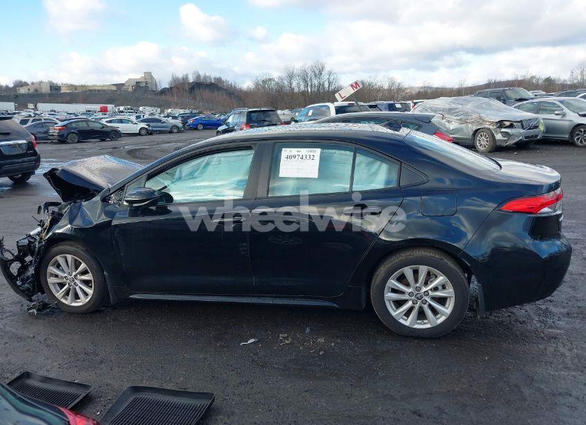 Photo 14 of 2024 Toyota Corolla LE (VIN 5YFB4MDE3RP181558)