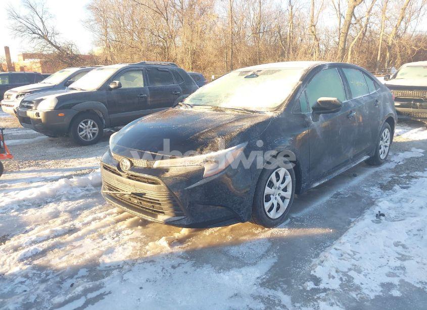 Photo 2 of 2024 Toyota Corolla LE (VIN 5YFB4MDE3RP187005)