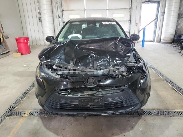 2024 TOYOTA COROLLA LE (VIN 5YFB4MDE3RP189854) main photo