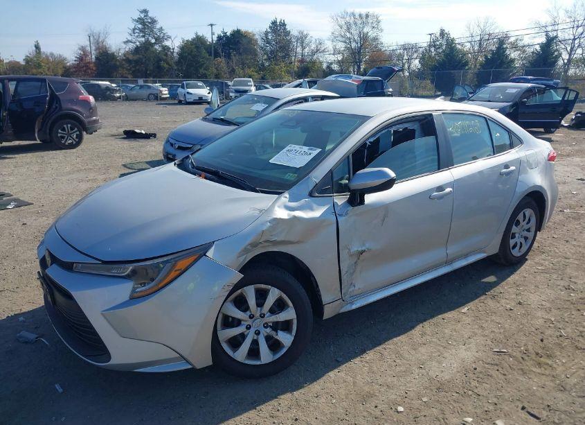 Photo 2 of 2024 Toyota Corolla LE (VIN 5YFB4MDE3RP194648)