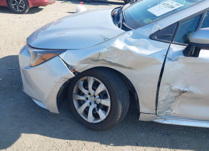 Photo 6 of 2024 Toyota Corolla LE (VIN 5YFB4MDE3RP194648)