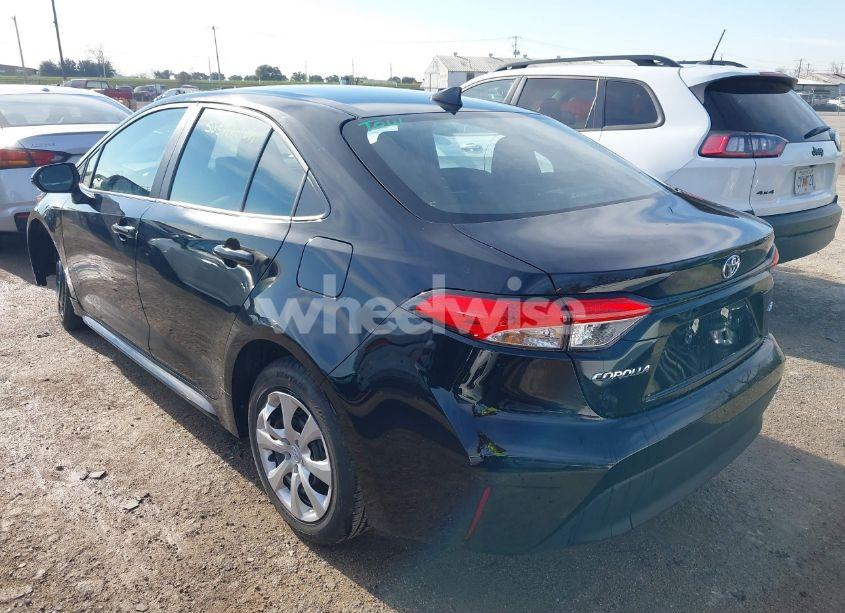 Photo 3 of 2024 Toyota Corolla LE (VIN 5YFB4MDE3RP199784)