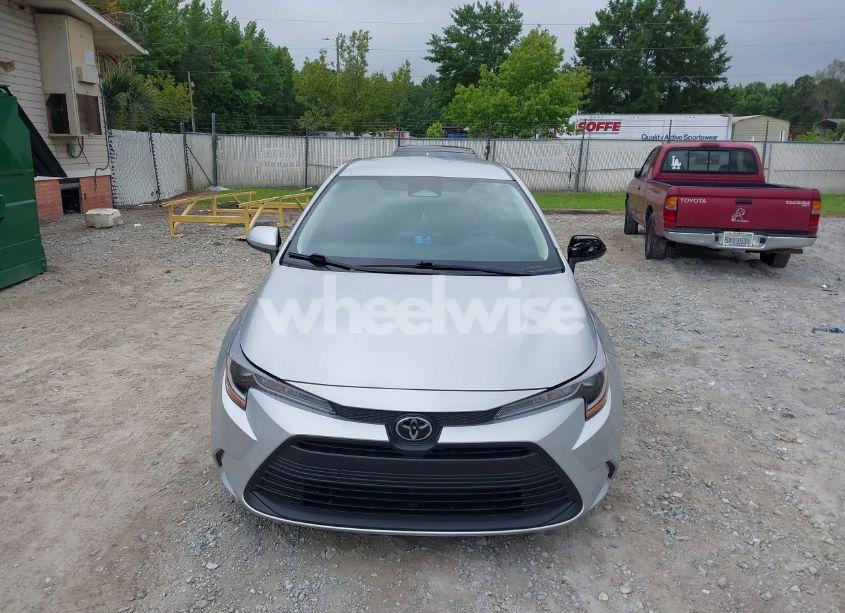 Photo 12 of 2024 Toyota Corolla LE (VIN 5YFB4MDE3RP206555)