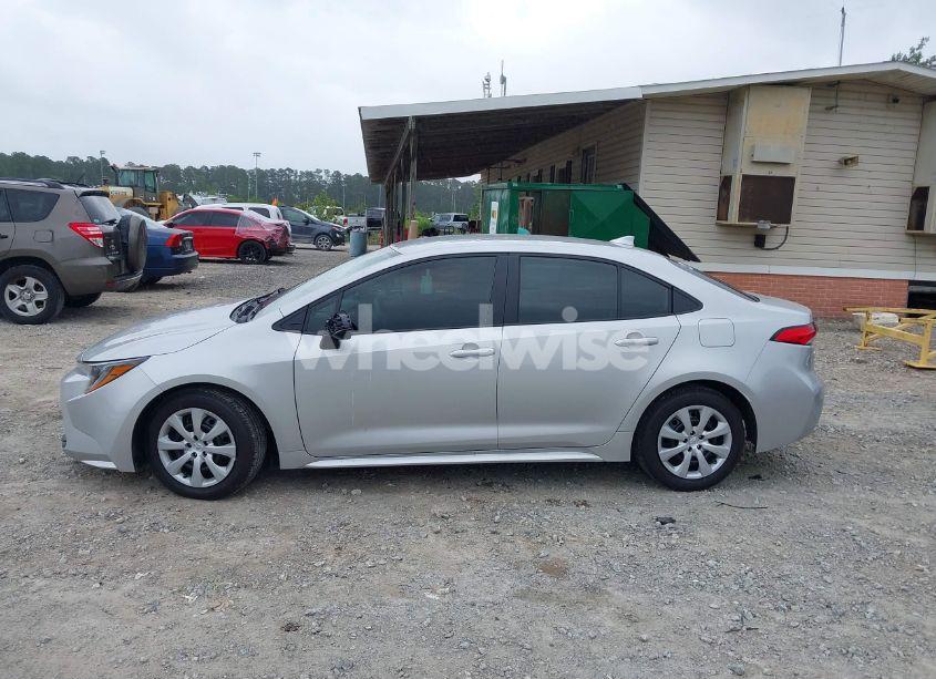 Photo 14 of 2024 Toyota Corolla LE (VIN 5YFB4MDE3RP206555)