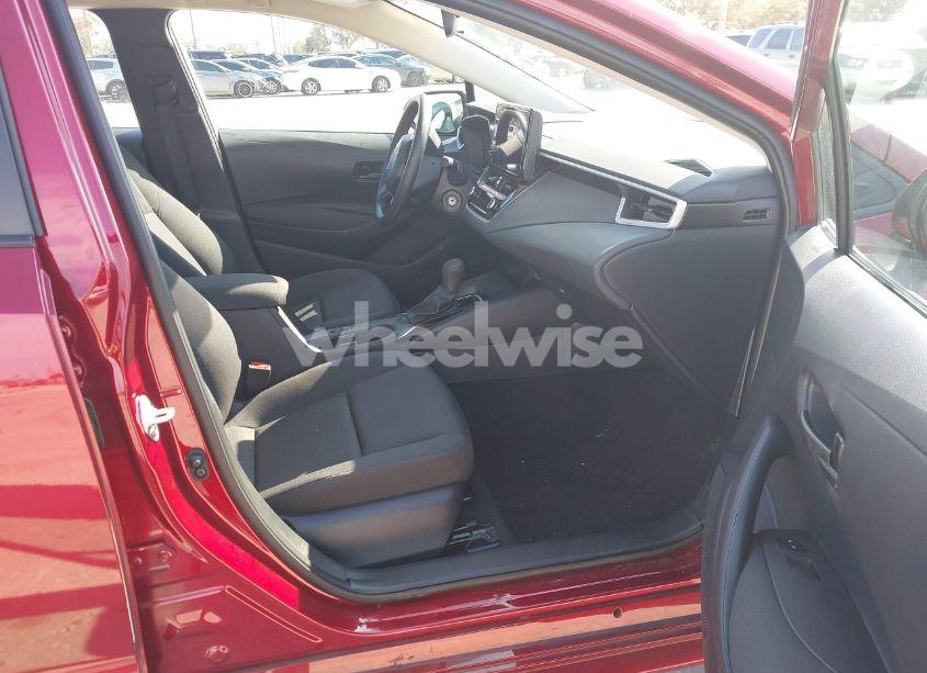 Photo 5 of 2024 Toyota Corolla LE (VIN 5YFB4MDE3RP213666)