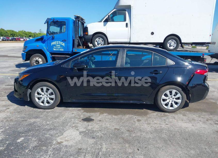 Photo 14 of 2025 Toyota Corolla LE (VIN 5YFB4MDE3SP237228)