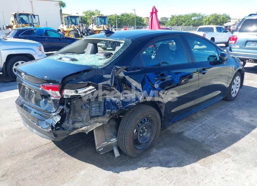 Photo 4 of 2025 Toyota Corolla LE (VIN 5YFB4MDE3SP237228)